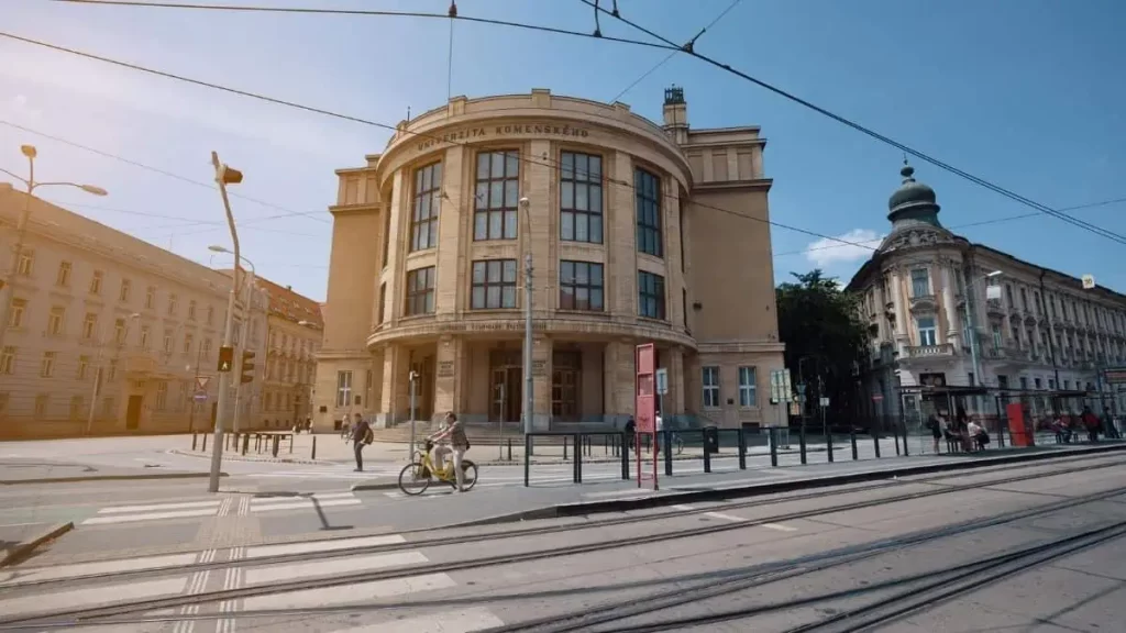 Slovakya'da Eğitim ve Üniversite